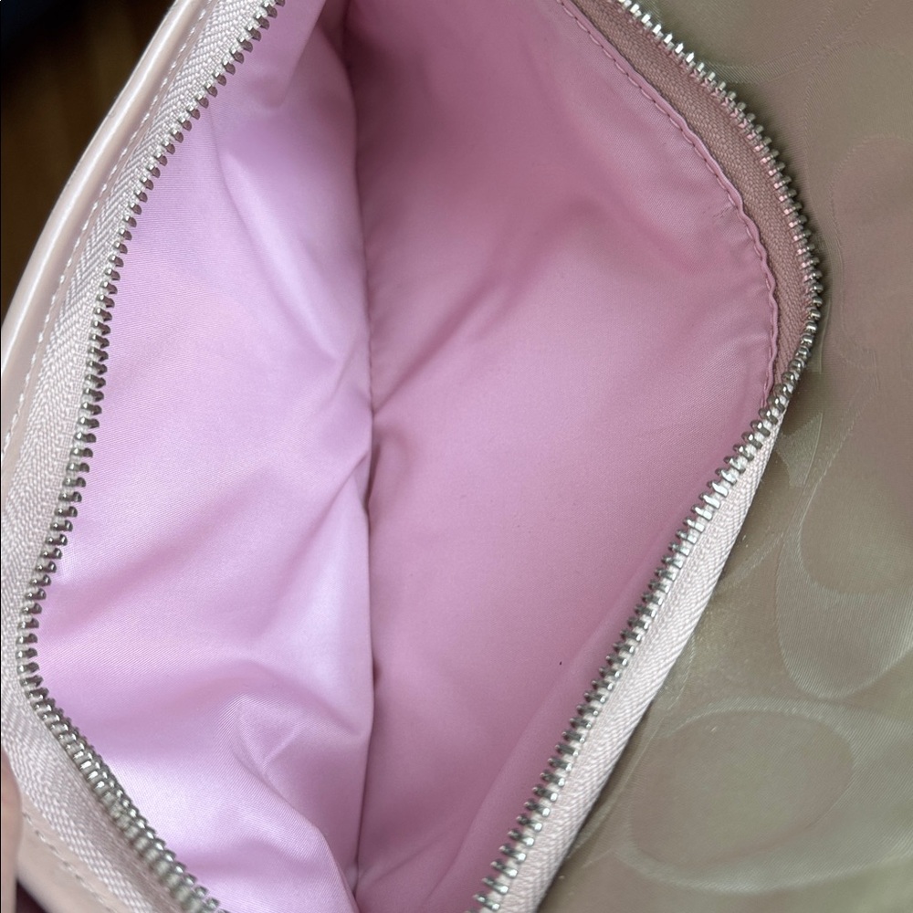 Coach Legacy Weekend Signature Nylon Hippie bag - Picture 10 of 14